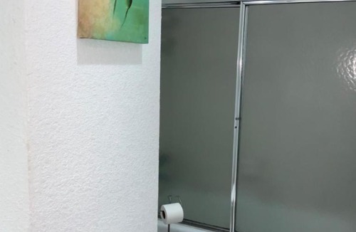 Hollywood South Central Beach Apartment | Unique Ocean View Apartment by Miami Te Espera - Hallandale Beach 15L