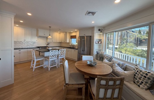 Greenbush House | Unique Waterfront Luxury Home - Coastal Entertaining at it's Finest