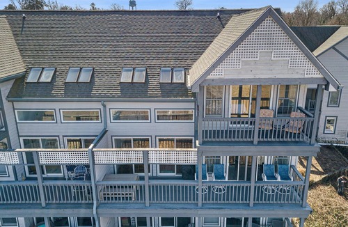 Betterton Condo | Unobstructed view of the Chesapeake Bay, w/a beach!