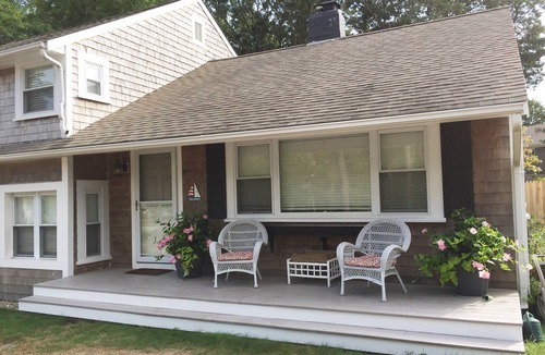 West Hyannisport House | Updated 5 bedroom home only half a mile To Craigville Beach