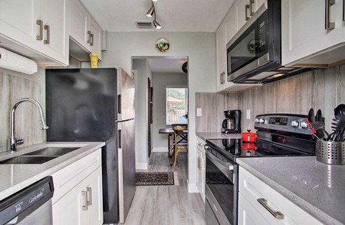 Middle River Terrace Apartment | Updated Escape 3 Mi From Las Olas Blvd & The Beach