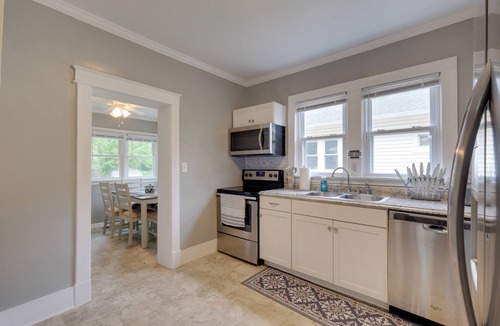 Hopewell House | Updated Retreat Near James River & Dtwn Hopewell!