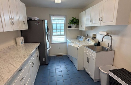 Osborn Island House | Upscale Osborn Island Home - Near Graveling Beach & LBI - Perfect Summer Getaway