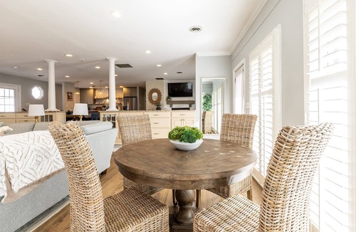 Annapolis House | Upscale Family Retreat Near Downtown Annapolis w Resort-Style Outdoor Spaces