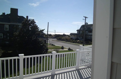Admiral Estates House | Upscale Oceanview Townhome