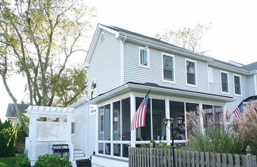 West Cape May House | Upscale Townhouse with Hot Tub
