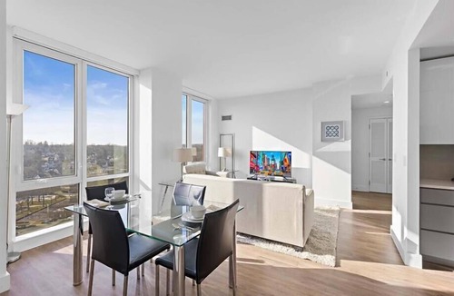 White Plains Apartment | Upscale Two Bedroom Apartment | Fully Furnished | Downtown White Plains