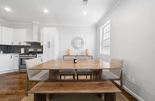 Jersey City Apartment | Urban Elegance: Stylish Apartment Near NYC