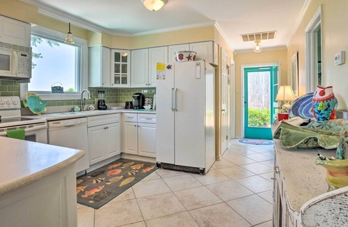 Urbanna Cottage | Urbanna Waterfront Retreat: Pier & Gas Grill!