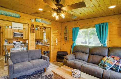 Deal Island House | Maryland Retreat: Walk to Bay, Beach & Boat Ramp!