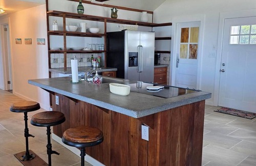 Dames Quarter Cottage | Saltwater Serenity Waterfront Cottage