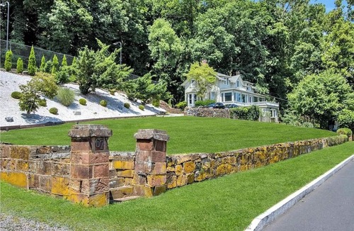 Grand View-on-Hudson House | US Open Stay - Hudson River View Estate with Private Tennis Court