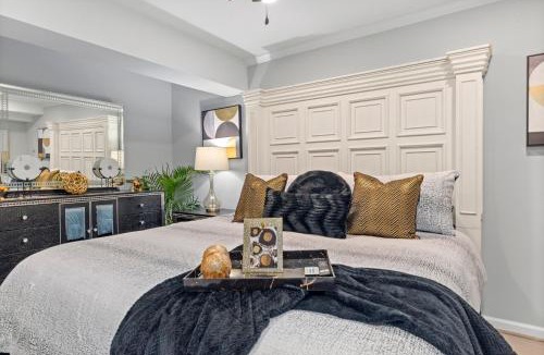 Waldorf House | Valencia Royale - Private 2BR Luxe Suite Natl Harbor DC MD VA