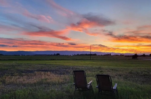 Kalispell House | Valley Hideout! Travel trailer on a 10 acre farm