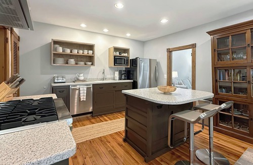 Lewes House | Victorian Guesthouse In The Center of Historic Downtown Lewes