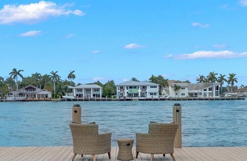 Pompano Beach House | Views-Views-Views! Intracoastal Waterfront Property Walking distance to Beach
