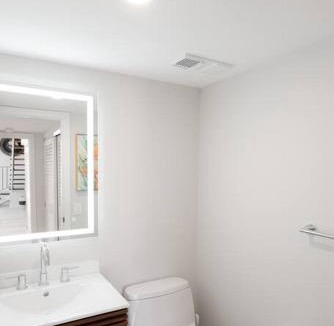 Miami Shores Villa | Villa at St James Unit A Luxury Pool Villa, Pet Friendly