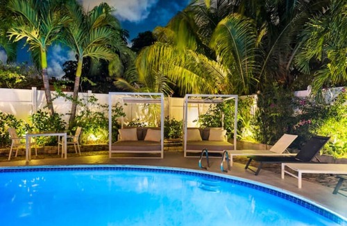 Miami Shores House | Villa Azur 8 Bedroom Outdoor Oasis with Poolside Bar