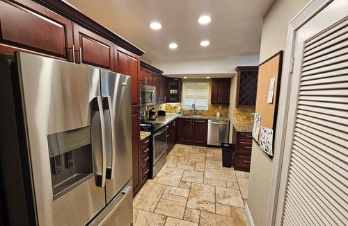 Imperial Point House | Villa Bella -Familly-Home w/Heated Pool, near to the Beach