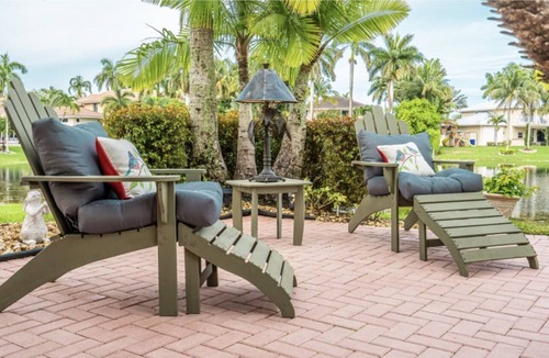SilverLakes Villa | Villa,centrally located with lake,views, jacuzzy,pool,mini golf.events paradise