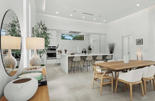 Olympia Heights Villa | Villa Coral Wave