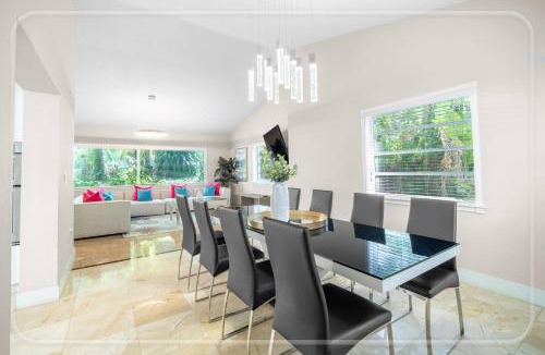 Miami Shores Villa | Villa Dune crest