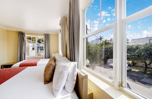 South Pointe Hotel | Villa Italia by At Mine Hospitality
