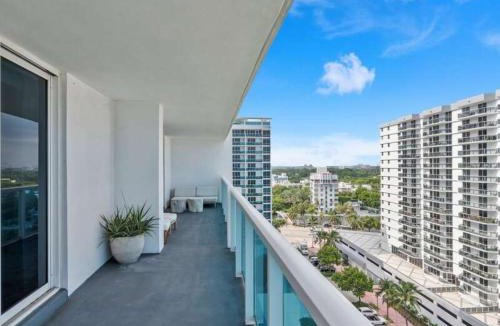 South Beach Apartment | Villa Lumea