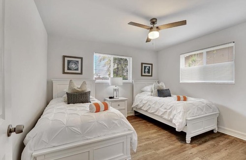 Boca Raton House | Villa Luxe 4BD 3BR Spacious Villa Heated Pool