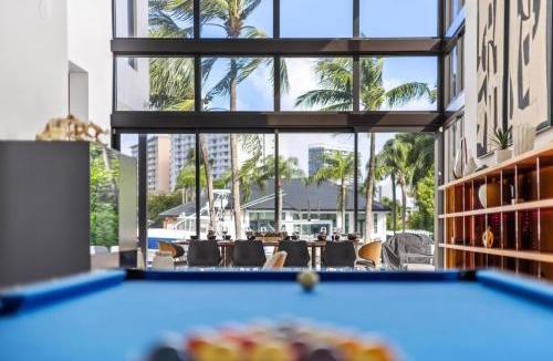 Hallandale Beach House | Villa Okasa Modern Marvel with Pool Jacuzzi Pool Table BBQ