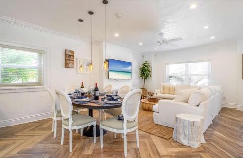 Hollywood South Central Beach House | Villa Treasure on the beach by The Gold Nests
