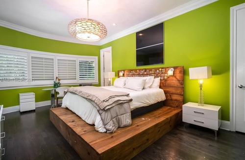 Coral Gables Villa | Villa Veloz Coral Gables (message for details)