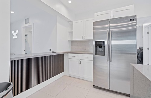North Miami Villa | Villa Verde: Your Hidden Luxury Paradise with Private Pool