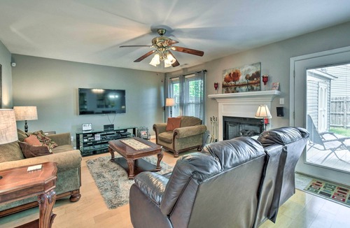 Fentress House | Virginia Beach Family House < 1 Mi to Golf Club!