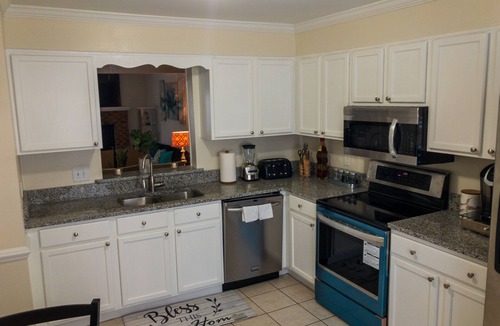Fentress House | Virginia beach newly remodeled Home centrally located Ocean front and Norfolk !