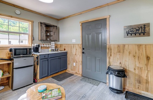 Glace Cottage | Virginia Nature Escape! Cozy Covington Cabin
