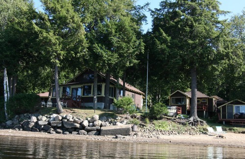 Long Lake Cottage | Vista 3-Bedroom Cottage