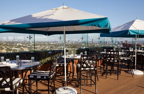 Norma Triangle Hotel | Vista Double Suite at The London West with Complimentary À La Carte Breakfast