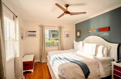 East Fort Lauderdale Apartment | Vistamar Waterfront Beach Abode -Walk to the Beach