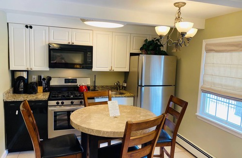 Seaside Heights Apartment | VRBO PREMIER HOST LISTING - 1 BR SUITE- Slps 4- TWO POOLS. Full Kit & Liv Rm