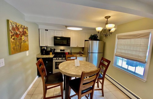 Seaside Heights Apartment | VRBO PREMIER HOST LISTING - 1 BR SUITE- Slps 4- TWO POOLS. Full Kit & Liv Rm
