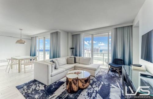 Central Beach House | W Hotel Ftl Beach 1509 Oceanview 2Bed 2Bath Condo Resort