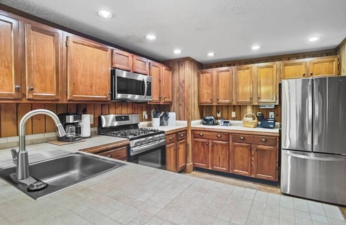 Edray House | Wabasso 1 Covered Parking Convenient Location WiFi