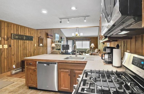 Edray House | Wabasso 1 Covered Parking Convenient Location WiFi