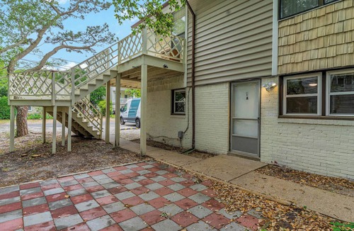 Northeast Virginia Beach House | Wake Forest Bungalow - Suite B