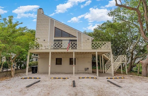 Northeast Virginia Beach House | Wake Forest Bungalow - Suite B