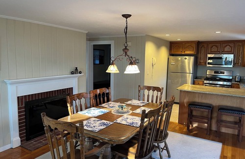 Pocasset House | Walk 600' to the beach. 3 Bed, 2 Bath home on beautiful Cape Cod in Pocasset, MA