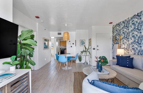 South Pointe Condo | 🏖️WALK TO BEACH🏖️Family Friendly Perfect Location-Parking