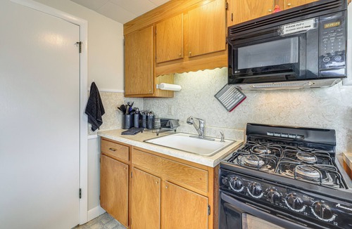Provincetown Condo | Walk to Beach & Pool! East End P-Town Condo