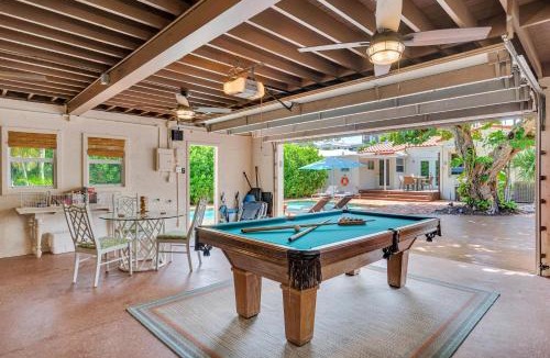 Lauderdale Beach House | Walk to beach two cottages swimming pool hot tub Surf and Sand RESlDENCES